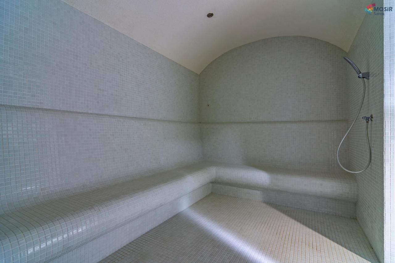 Hotel Dom Sportowca Błonie - MOSiR Sanok Zewnętrze zdjęcie